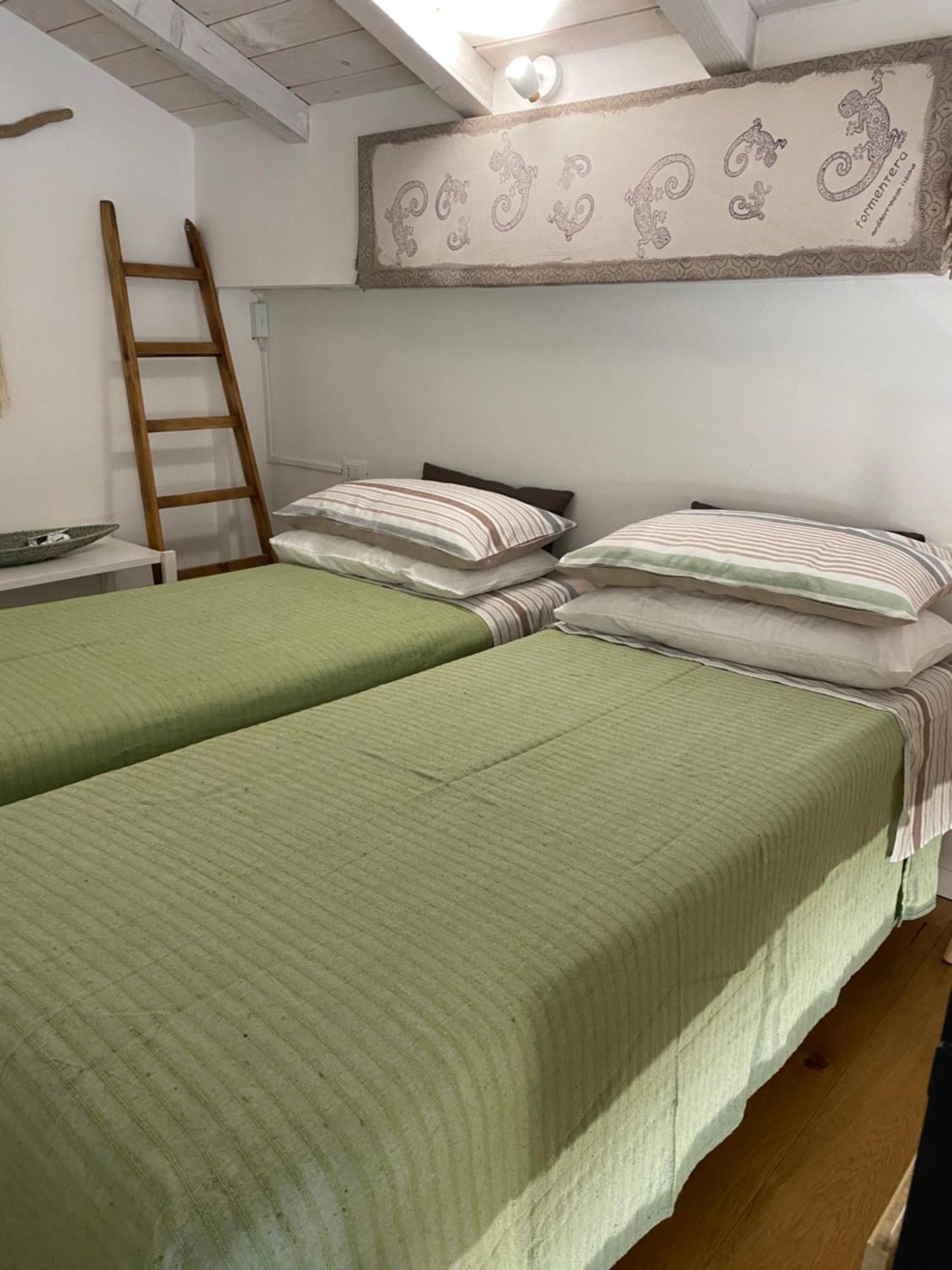 Metroloft Bed and Breakfast Bologna Esterno foto